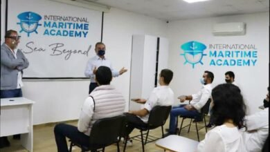 صورة توضيحية - كارلوس غصن يتكلم عن سر القيادي الناجح لطلاب الأنترناشيونال ماريتيم أكاديمي