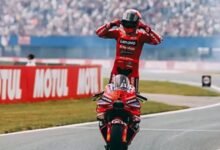 مارك ماركيز يكتسح أراغون ويشعل سباق MotoGP: فوز ثالث توالياً يقلص الفارق مع مارتن إلى 19 نقطة