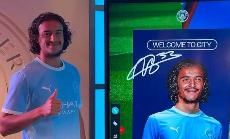 مانشستر سيتي يعزز وسطه بالتعاقد مع أيوب بوعدي الشاب