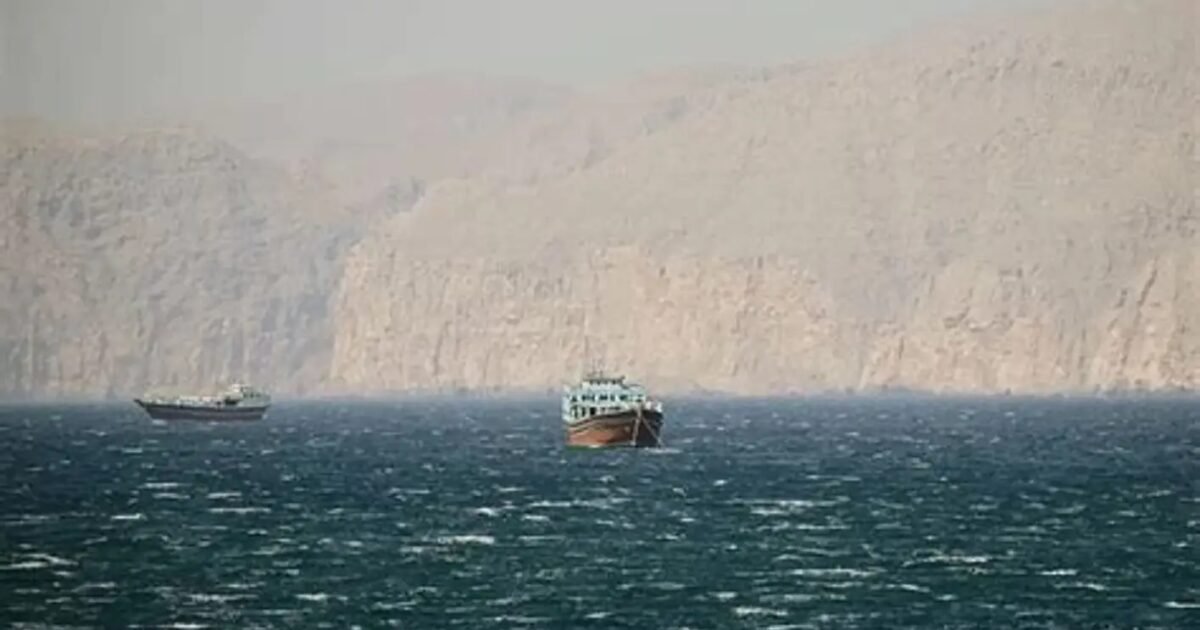 اجتماعات عُمان حول الملاحة في هرمز.. لا اتفاق نهائي حتى الآن