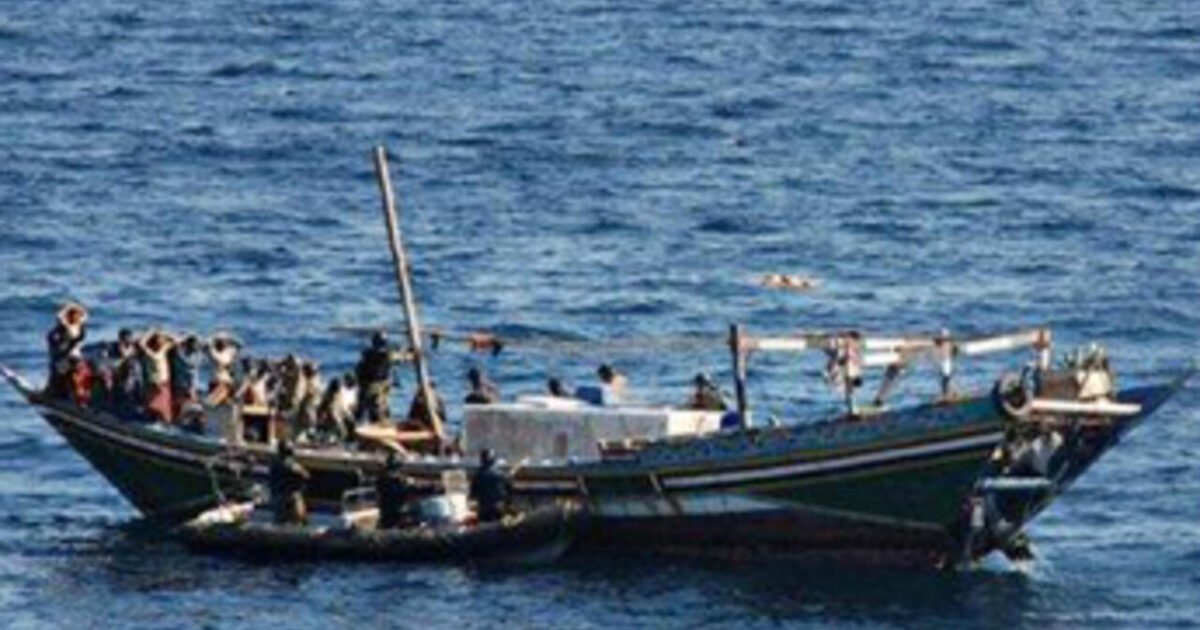 تقدم الحوثيين إلى ميون يرفع كلفة المرور في مضيق باب المندب