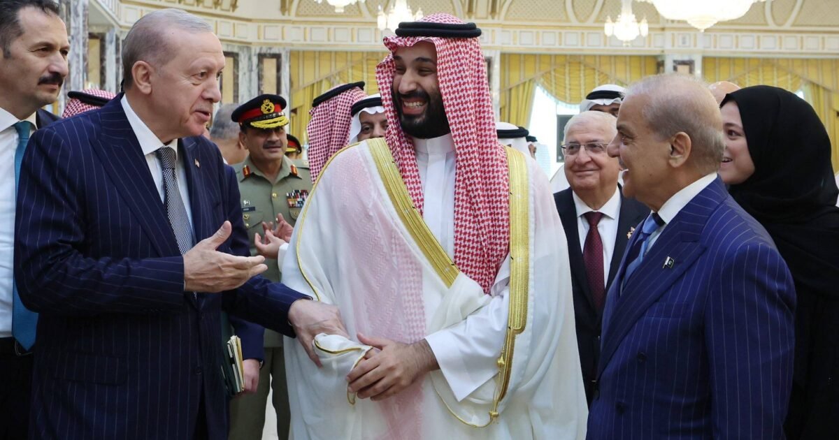 باكستان تقول “سنتصرف عندما يحين الوقت” بشأن تفعيل اتفاق مكة - أرشيف غوغل وبينغ